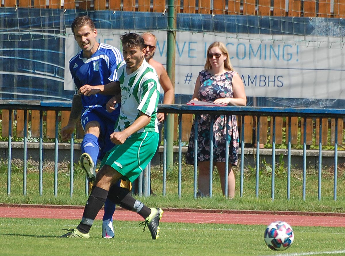 Na výborném výkonu tachovské ofenzivy se podílel Lukáš Hudec. Spolu s Pavlem Kořínkem oba trefili hattrick. Image